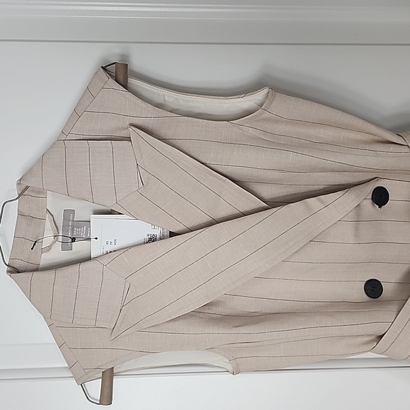 H&M Blazer Dress, Cream, Black Striped, XS, NWT - Picture 2 of 4